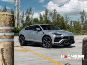 Lamborghini Urus Custom Wheels - HF-5 by Vossen - Matte Gunmetal Lamborghini Urus Custom Wheels - HF-5 by Vossen - Matte Gunmetal